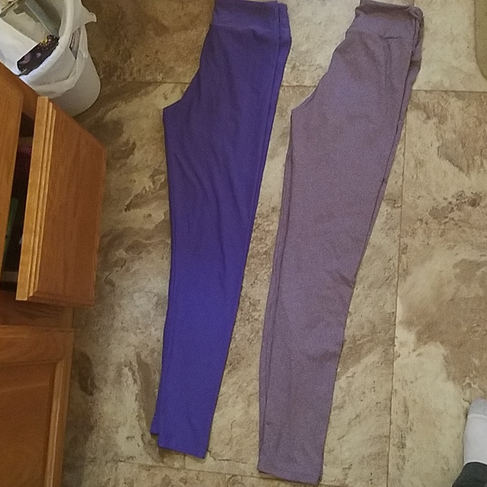**SOLD**LulaRoe Tween leggings
